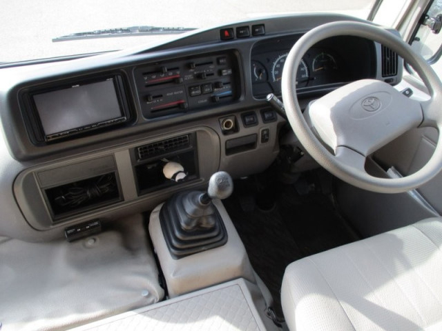 Toyota coaster Small Buses SDG-XZB40(102573) 16枚目