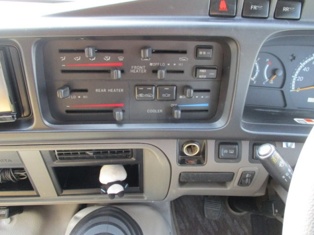 Toyota coaster Small Buses SDG-XZB40(102573) 18枚目