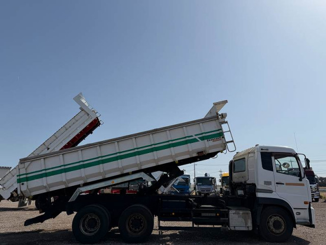 UDトラックス（日産） クオン 大型 土砂ダンプ LDG-CW5YL(102577) 6枚目