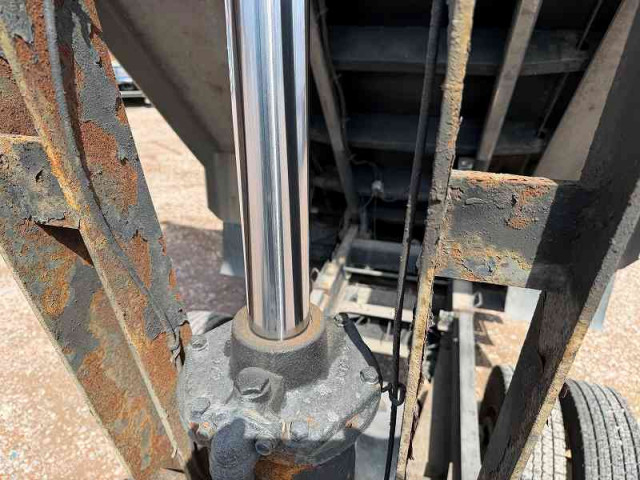 UDトラックス（日産） クオン 大型 土砂ダンプ LDG-CW5YL(102577) 35枚目