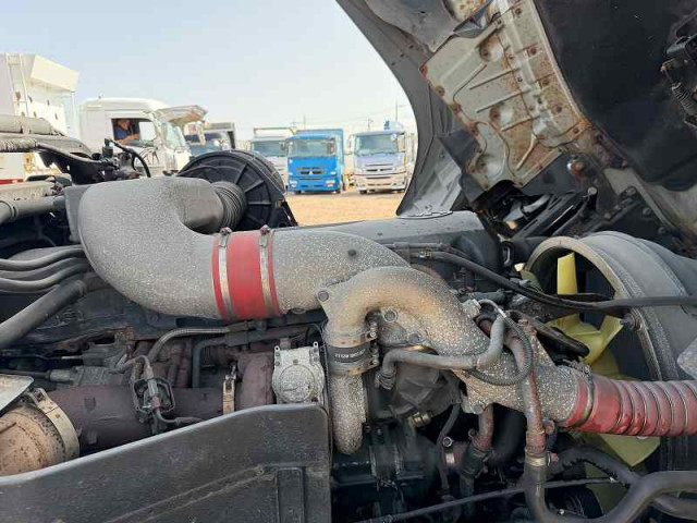 UDトラックス（日産） クオン 大型 土砂ダンプ LDG-CW5YL(102577) 40枚目