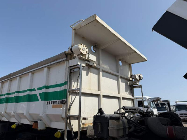 UDトラックス（日産） クオン 大型 土砂ダンプ LDG-CW5YL(102577) 41枚目