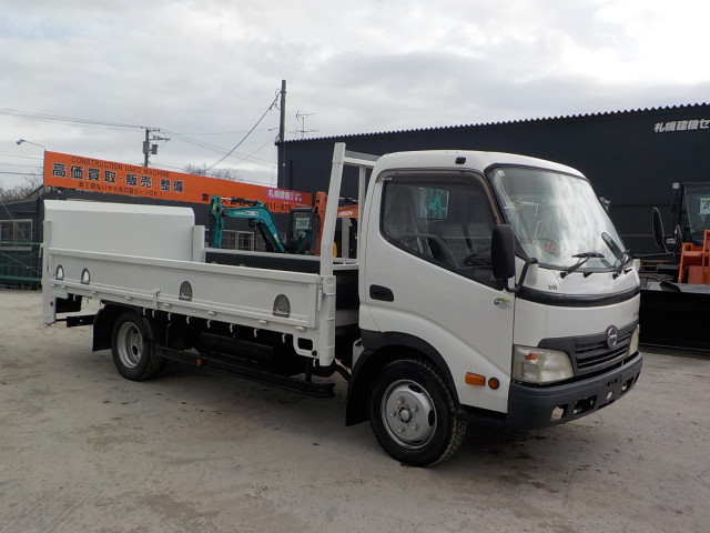 日野 デュトロ 小型 平ボディ BDG-XZU414M(102580) 3枚目