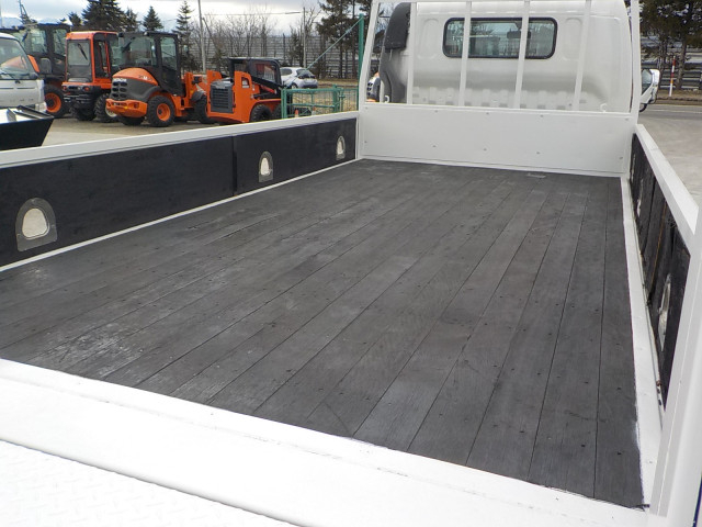 日野 デュトロ 小型 平ボディ BDG-XZU414M(102580) 9枚目