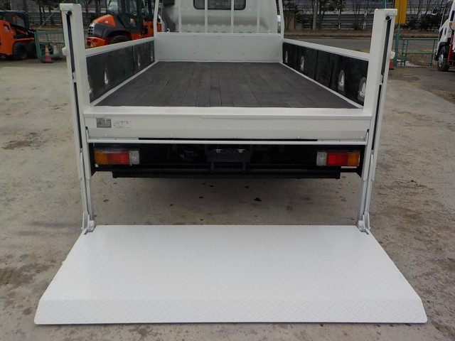 日野 デュトロ 小型 平ボディ BDG-XZU414M(102580) 13枚目