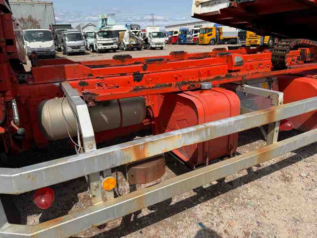 UDトラックス（日産） クオン 増トン Translation missing: ja.item.body_keijou_enum.body_keijou_carrier_other BDG-GK8JRWA(102582) 12枚目