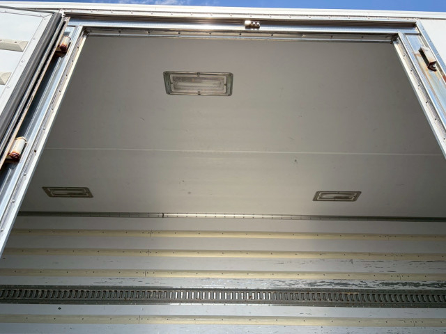 三菱ふそう ファイター 増トン 冷蔵冷凍バン PDG-FK62FY(102583) 7枚目