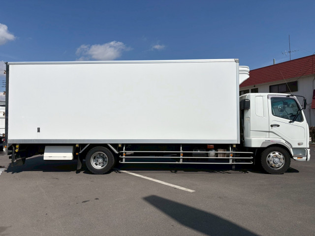 三菱ふそう ファイター 増トン 冷蔵冷凍バン PDG-FK62FY(102583) 9枚目