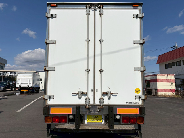 三菱ふそう ファイター 増トン 冷蔵冷凍バン PDG-FK62FY(102583) 10枚目