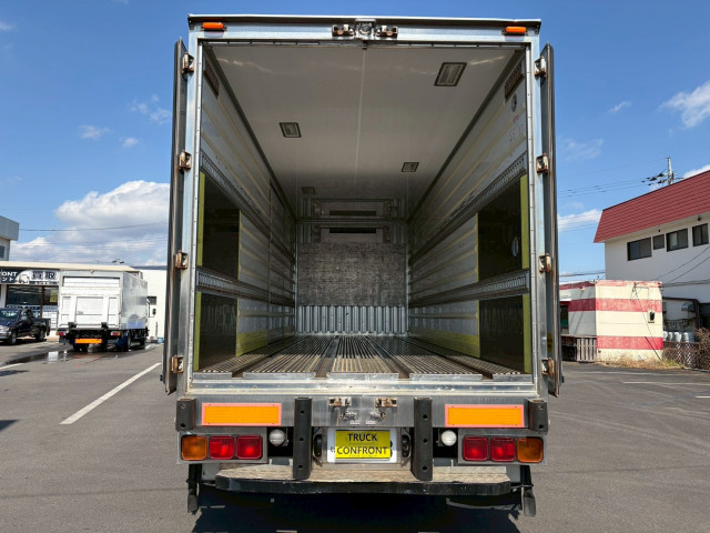 三菱ふそう ファイター 増トン 冷蔵冷凍バン PDG-FK62FY(102583) 12枚目