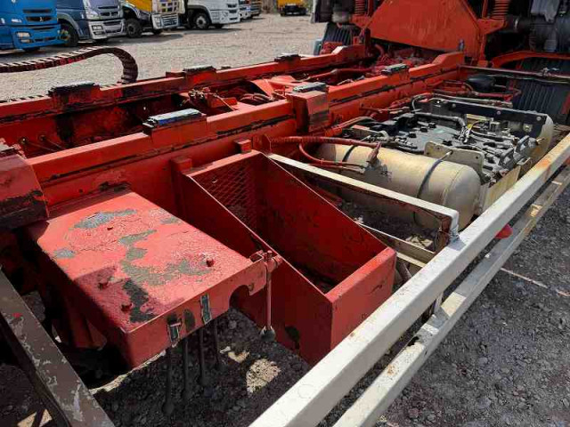 UDトラックス（日産） クオン 増トン Translation missing: ja.item.body_keijou_enum.body_keijou_carrier_other BDG-GK8JRWA(102582) 21枚目