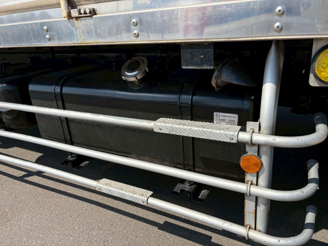 三菱ふそう ファイター 増トン 冷蔵冷凍バン PDG-FK62FY(102583) 18枚目