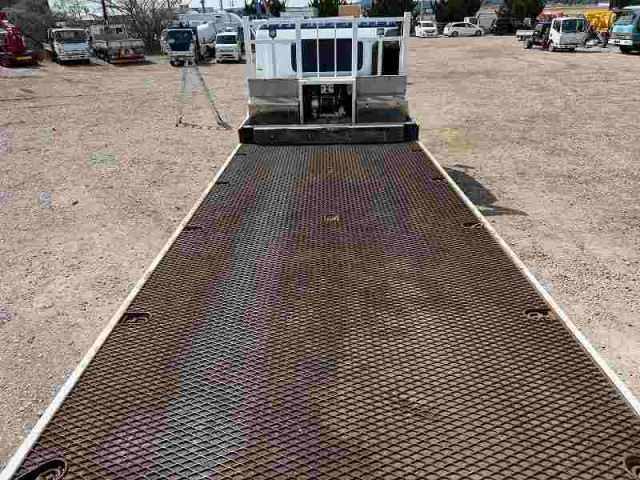 UDトラックス（日産） クオン 増トン Translation missing: ja.item.body_keijou_enum.body_keijou_carrier_other BDG-GK8JRWA(102582) 33枚目