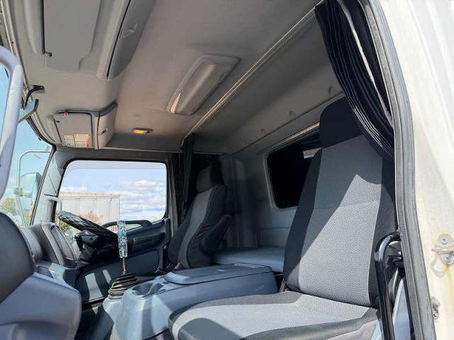 UDトラックス（日産） クオン 増トン Translation missing: ja.item.body_keijou_enum.body_keijou_carrier_other BDG-GK8JRWA(102582) 44枚目