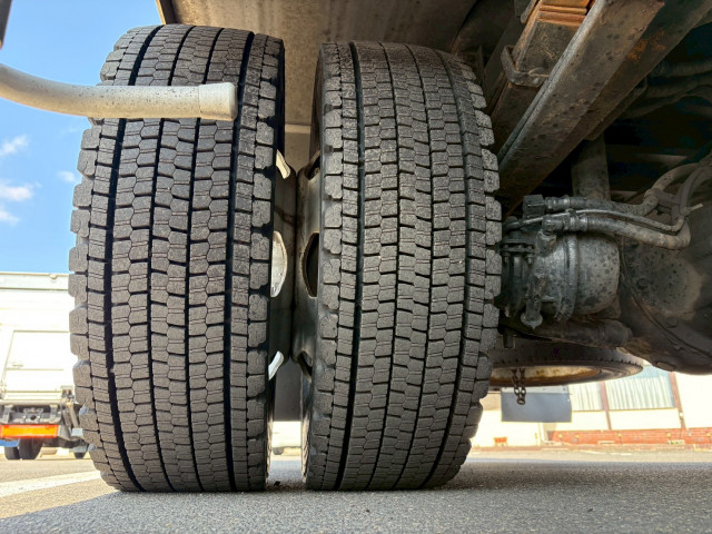 三菱ふそう ファイター 増トン 冷蔵冷凍バン PDG-FK62FY(102583) 36枚目