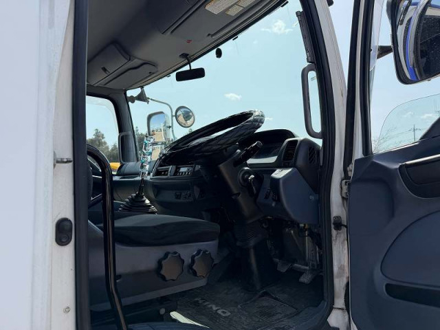 UDトラックス（日産） クオン 増トン Translation missing: ja.item.body_keijou_enum.body_keijou_carrier_other BDG-GK8JRWA(102582) 46枚目