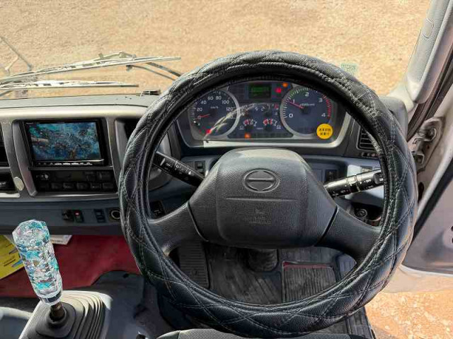 UDトラックス（日産） クオン 増トン Translation missing: ja.item.body_keijou_enum.body_keijou_carrier_other BDG-GK8JRWA(102582) 50枚目