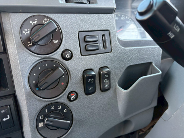 三菱ふそう ファイター 増トン 冷蔵冷凍バン PDG-FK62FY(102583) 47枚目