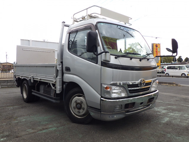 トヨタ トヨエース 小型 平ボディ BDG-XZU334(102585) 3枚目