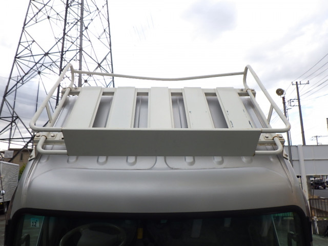 トヨタ トヨエース 小型 平ボディ BDG-XZU334(102585) 7枚目