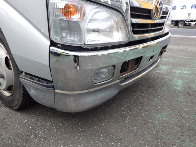 トヨタ トヨエース 小型 平ボディ BDG-XZU334(102585) 20枚目