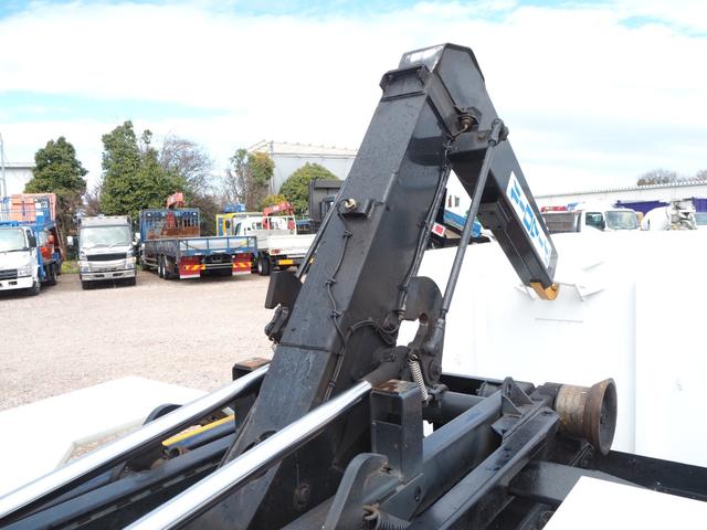 三菱ふそう ファイター 中型 コンテナ専用車 *********(102586) 16枚目