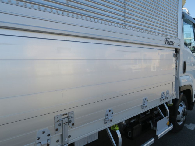 いすゞ フォワード 中型 ウィング PKG-FRR90S2(102587) 17枚目