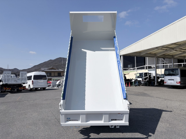 いすゞ エルフ 小型 土砂ダンプ 2RG-NKR88AT(102592) 3枚目