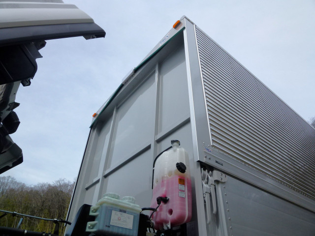 三菱ふそう スーパーグレート 大型 ウィング 2PG-FS84HZ(102591) 9枚目