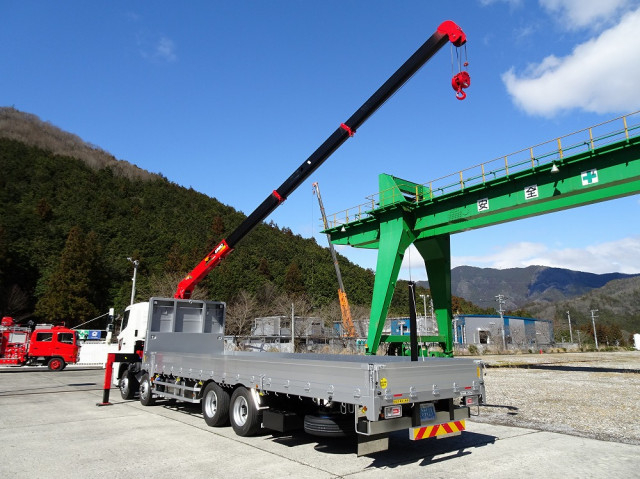 日野 プロフィア 大型 平ボディ（クレーン付） 2DG-FW1AHC(102593) 6枚目