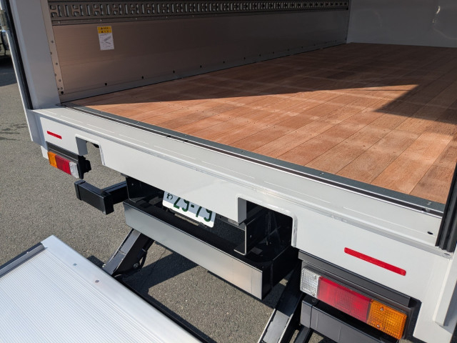 三菱ふそう キャンター 小型 ウィング 2RG-FEB50(102594) 13枚目