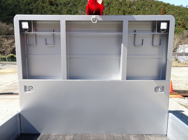 日野 プロフィア 大型 平ボディ（クレーン付） 2DG-FW1AHC(102593) 18枚目