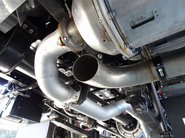 日野 プロフィア 大型 平ボディ（クレーン付） 2DG-FW1AHC(102593) 25枚目