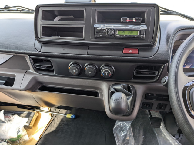 三菱ふそう キャンター 小型 ウィング 2RG-FEB50(102594) 27枚目