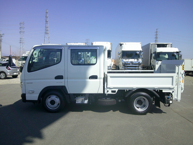 三菱ふそう キャンター 小型 Wキャブ 2RG-FBA20(102595) 8枚目