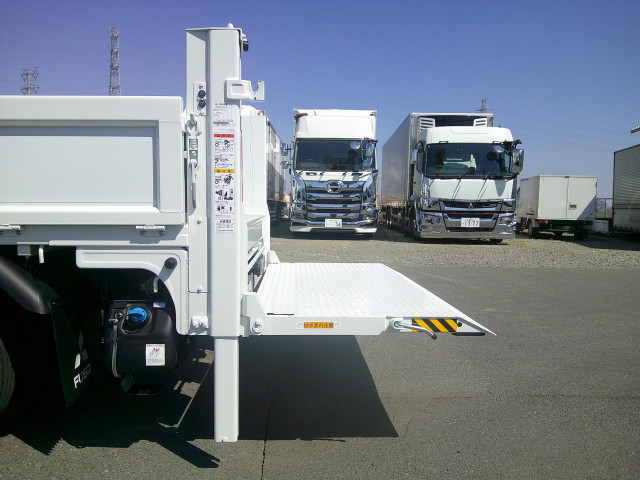 三菱ふそう キャンター 小型 Wキャブ 2RG-FBA20(102595) 11枚目