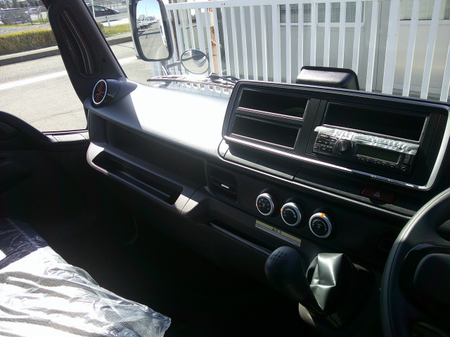 Mitsubishi Fuso canter Small Others 2PG-FEB90(102596) 18枚目