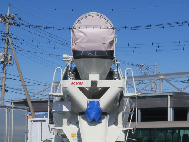 三菱ふそう スーパーグレート 大型 ミキサー車 2KG-FV80GX(102598) 12枚目