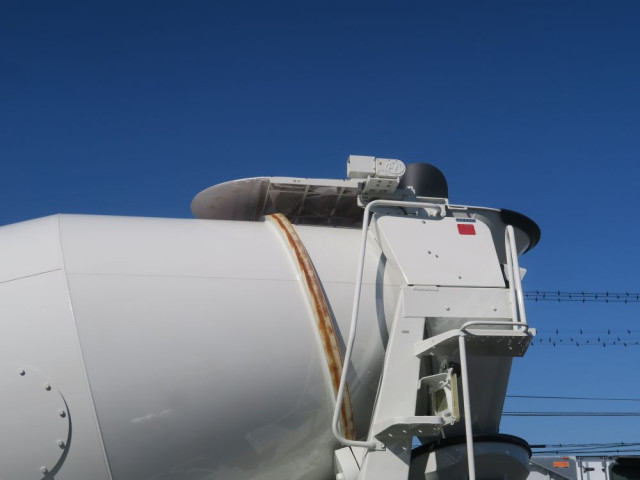 三菱ふそう スーパーグレート 大型 ミキサー車 2KG-FV80GX(102598) 14枚目