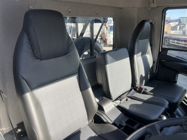 三菱ふそう ファイター 中型 コンテナ専用車 2KG-FK72F(102597) 24枚目