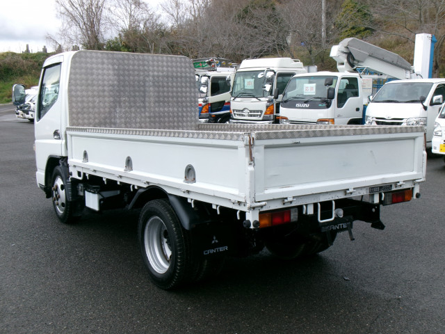 三菱ふそう キャンター 小型 平ボディ PA-FE70DB(102601) 6枚目