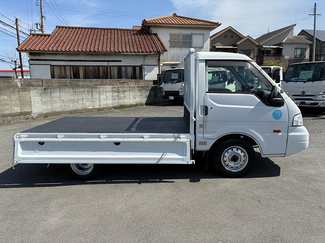 マツダ ボンゴ 小型 平ボディ TC-SK82T(102602) 12枚目