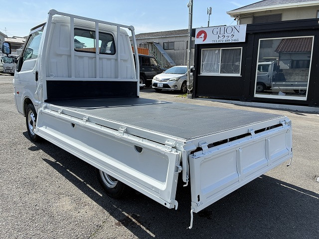 マツダ ボンゴ 小型 平ボディ TC-SK82T(102602) 13枚目