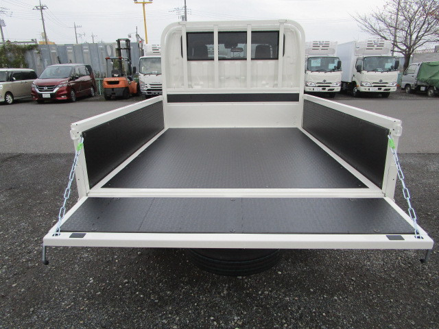 日野 デュトロ 小型 平ボディ 2KG-XZU605M(102603) 8枚目
