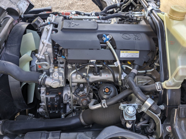 三菱ふそう キャンター 小型 平ボディ 2RG-FEAV0(102606) 24枚目