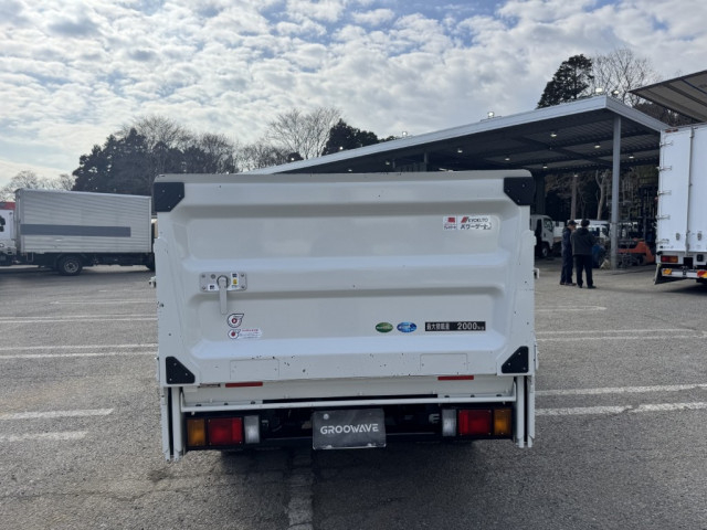 いすゞ エルフ 小型 平ボディ 2RG-NJR88A(102607) 8枚目