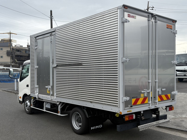 Hino dutro Small Box body 2PG-XZU712M(102608) 4枚目