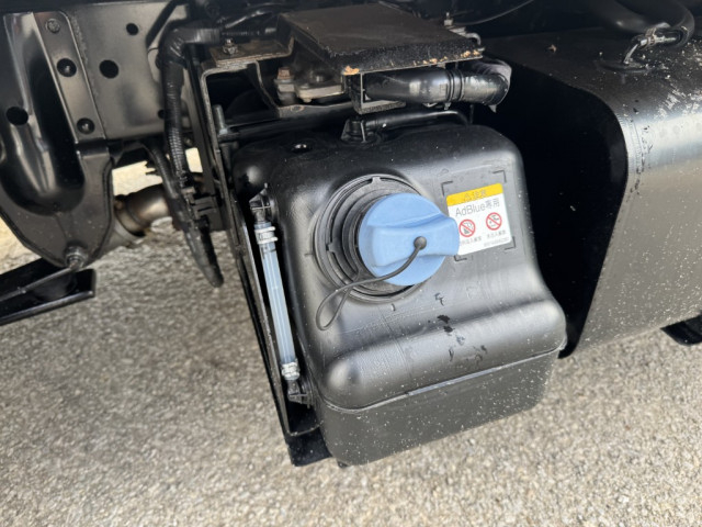 いすゞ エルフ 小型 平ボディ 2RG-NJR88A(102607) 20枚目