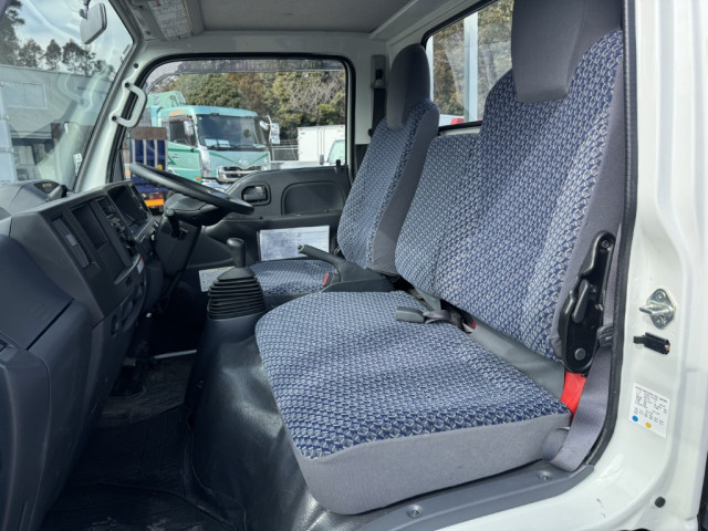 いすゞ エルフ 小型 平ボディ 2RG-NJR88A(102607) 29枚目