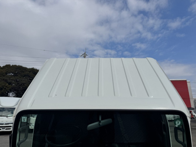 いすゞ エルフ 小型 平ボディ 2RG-NJR88A(102607) 33枚目
